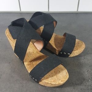 Lucky Brand Black Cork Strappy Wedges sz 8